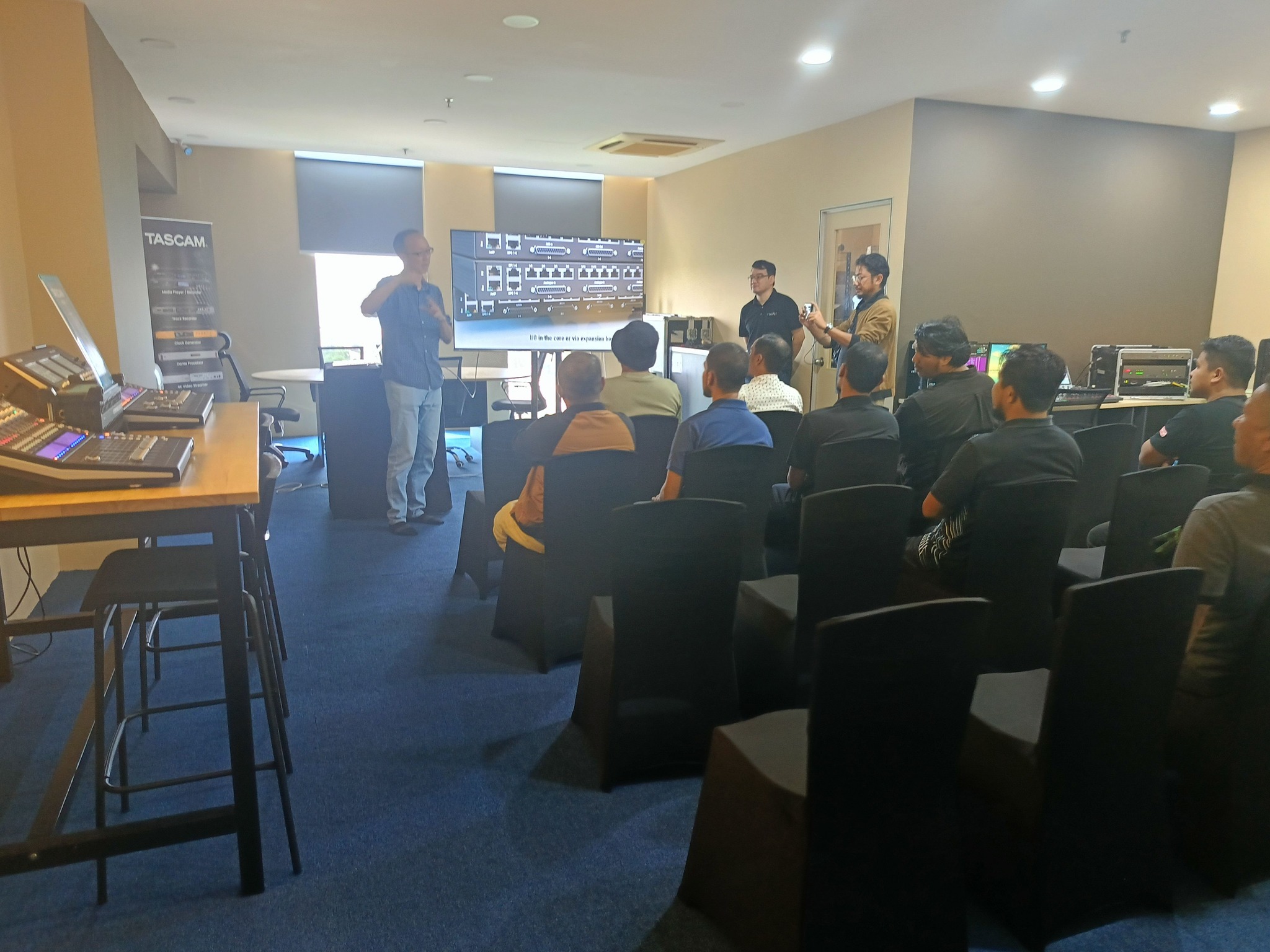 Article gallery image 2